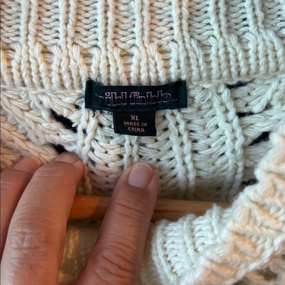 Wild Fable Knit Sweater size XL in Ivory Color - Picture 2 of 6
